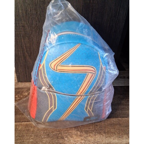 NWT 11" Ms Marvel Funko Mini Backpack - Picture 1 of 11